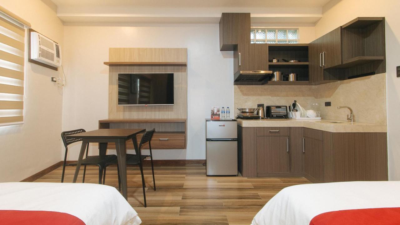 Reddoorz Plus @ Bez Tower And Residences San Juan San Juan  Exterior foto