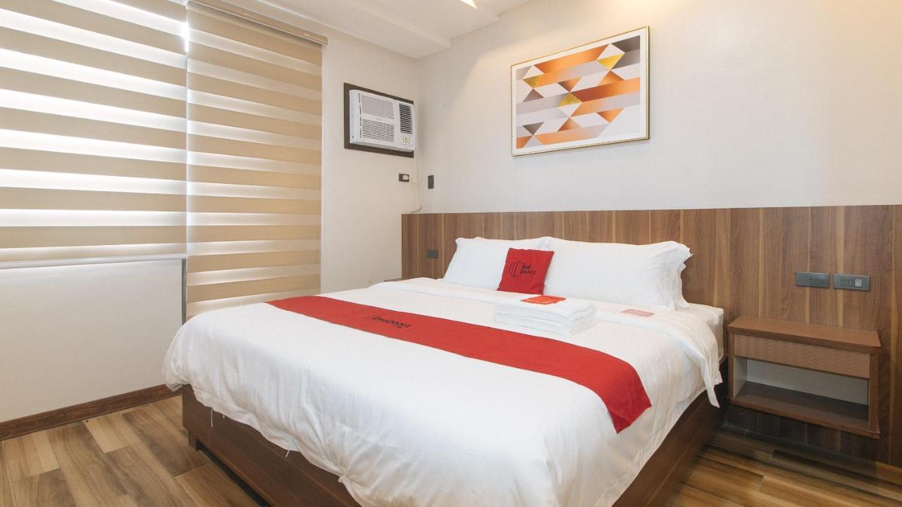 Reddoorz Plus @ Bez Tower And Residences San Juan San Juan  Exterior foto